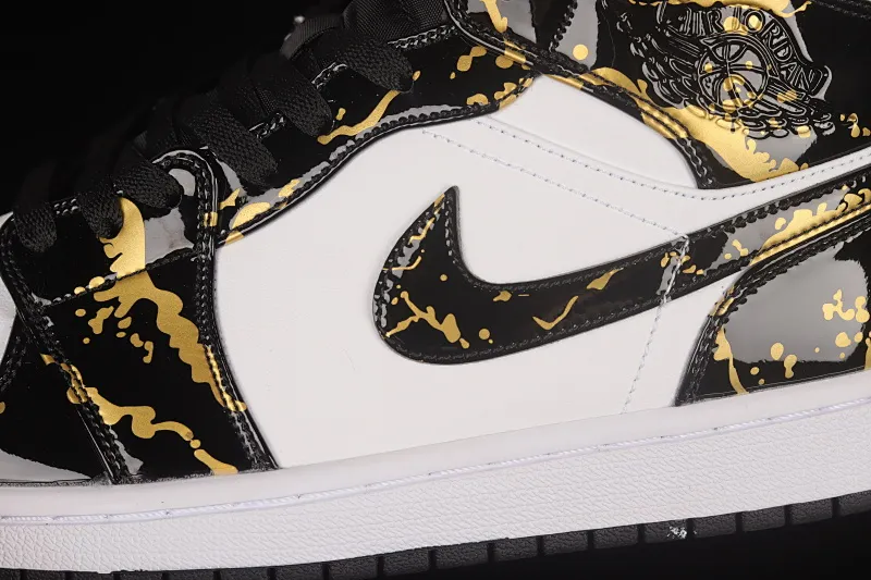 All categories Air Jordan Jordan series basketball shoes Air Jordan 1 Mid Air Jordan 1 Mid AJ1 Joe 1 patent leather black gold mid-top basketball shoes 554724-132